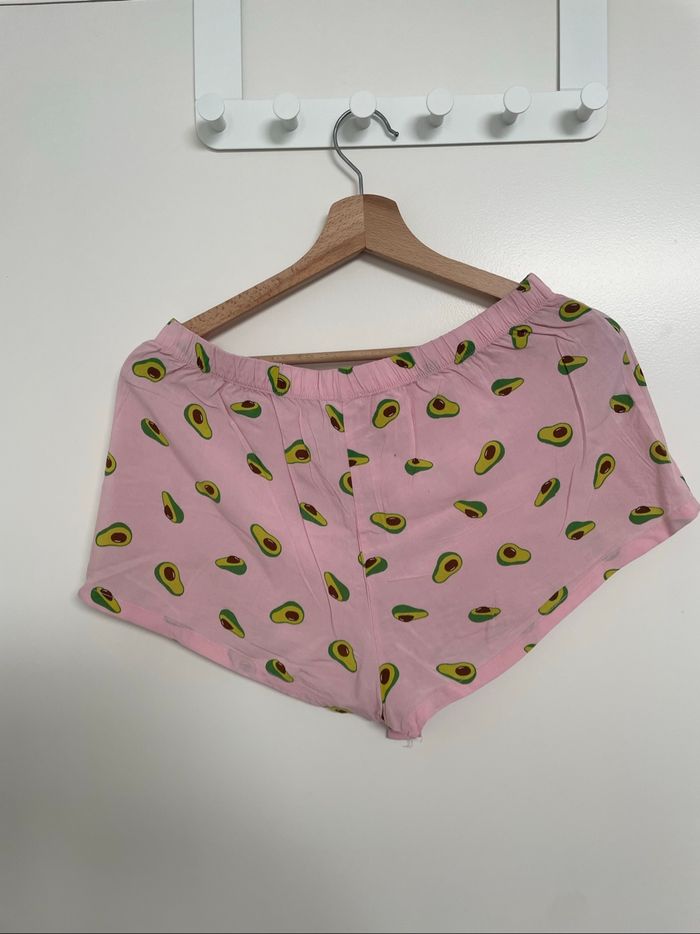 Short d’intérieur Forever 21 motif avocats - photo numéro 2