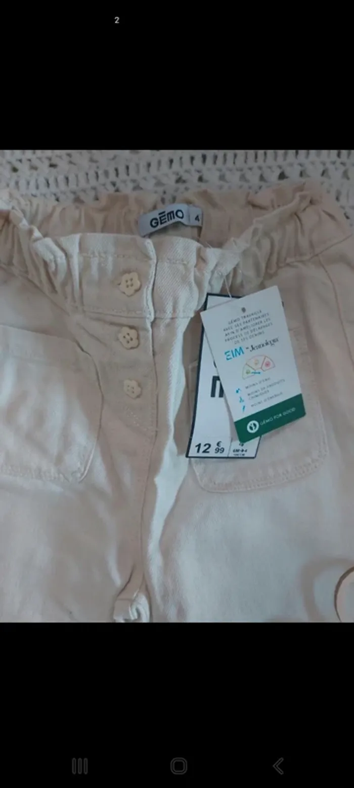 Jean mom 4 ans - photo numéro 2