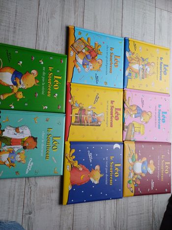 Collection de 8 livres Leo le souriceau. Tbe