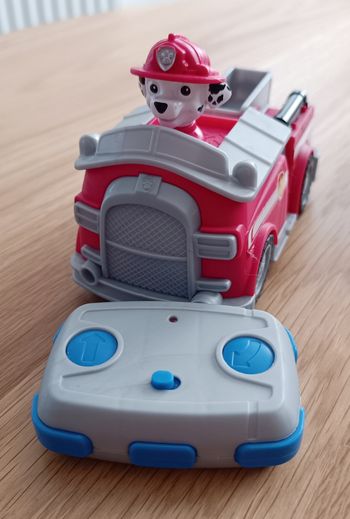 Voiture télécommandée pat patrouille