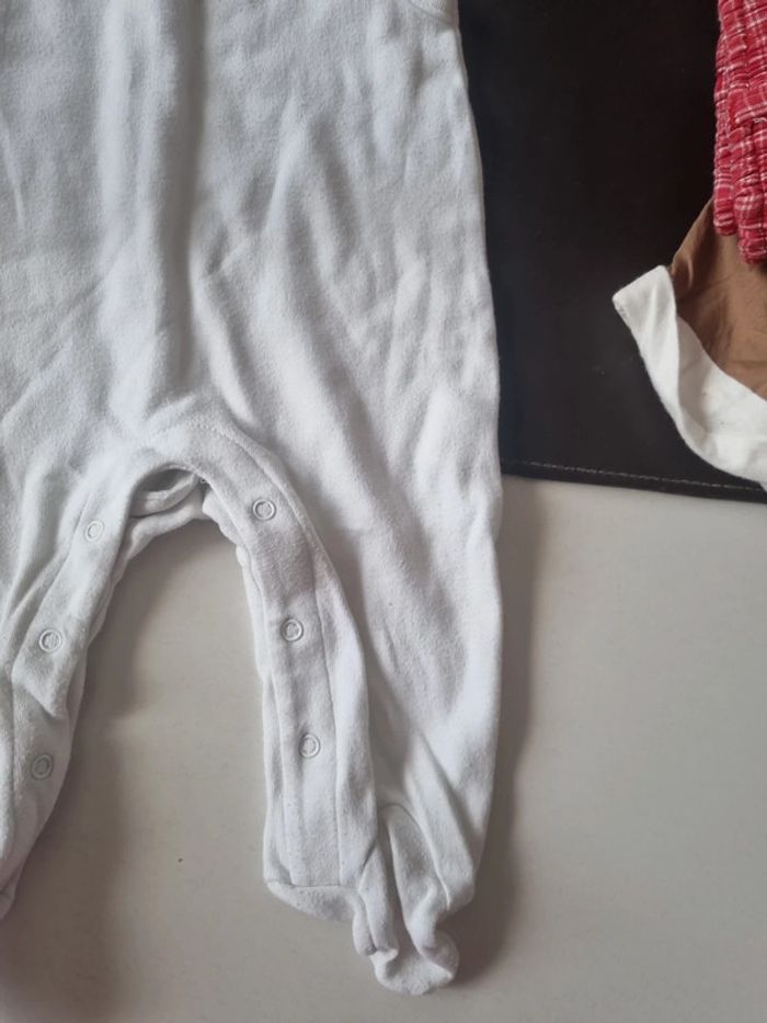 Combinaison 3 mois - photo numéro 4