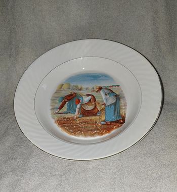 superbe plat creux Saint Amand dinoise France les semeuses de Millet