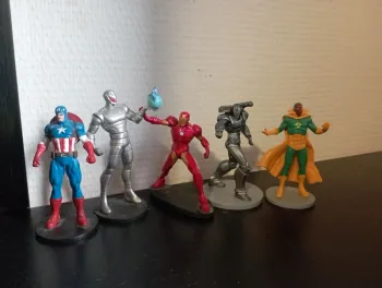 Figurine Marvel/ avengers