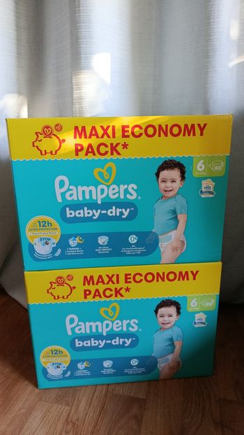 Lot de 2 cartons taille 6