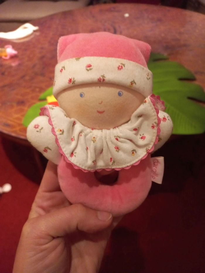 Jeux d'éveil bébé fille anneaux grelots peluche - photo numéro 3