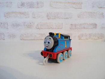 Locomotive - Train - Thomas et ses amis - Thomas (J9)