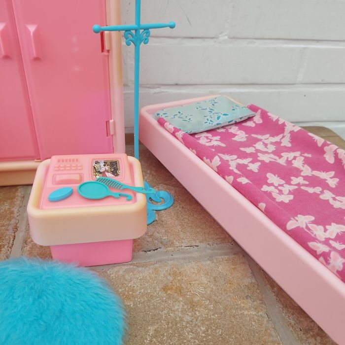 Chambre à coucher Barbie vintage - photo numéro 7