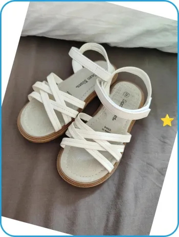Sandales fille- blanche- T29