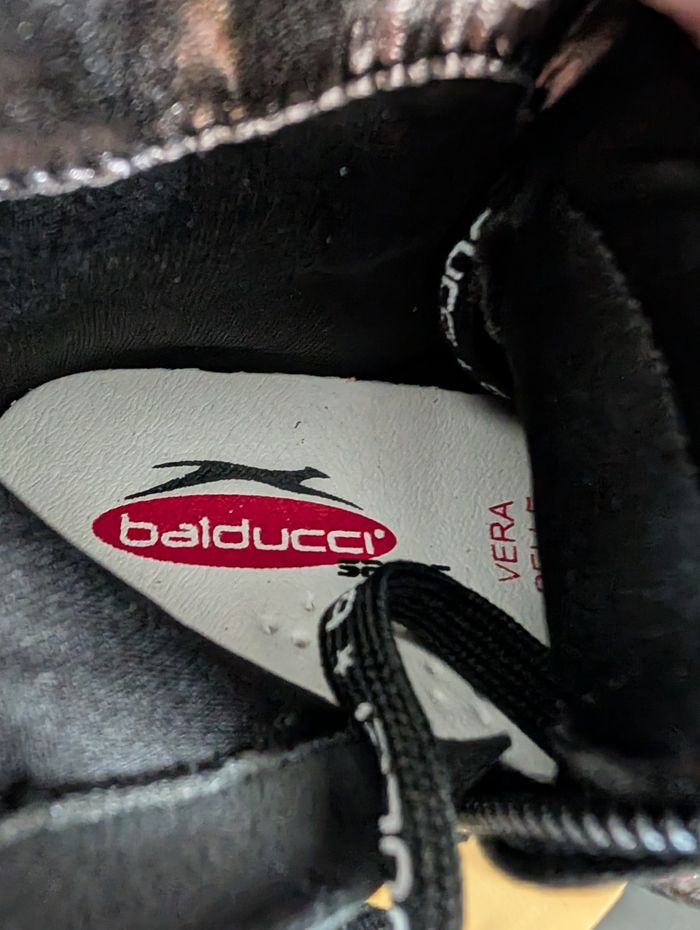 Bottines montantes fille. Taille 22. Neuf. Balducci - photo numéro 10