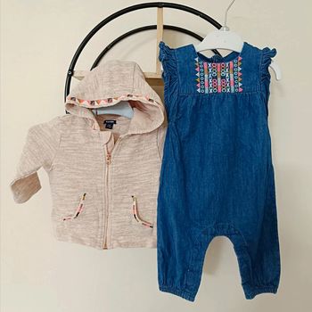 6 mois ensemble Kiabi combinaison et gilet zippé à capuche