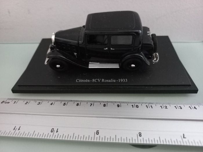 Voiture de collection Citroën 8 CV Rosalie 1933