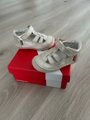 Kickers  beige champagne 20