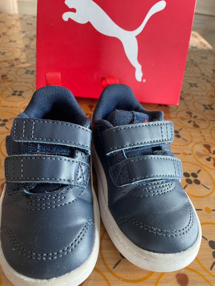 Basket marque Puma T.21 - photo numéro 3