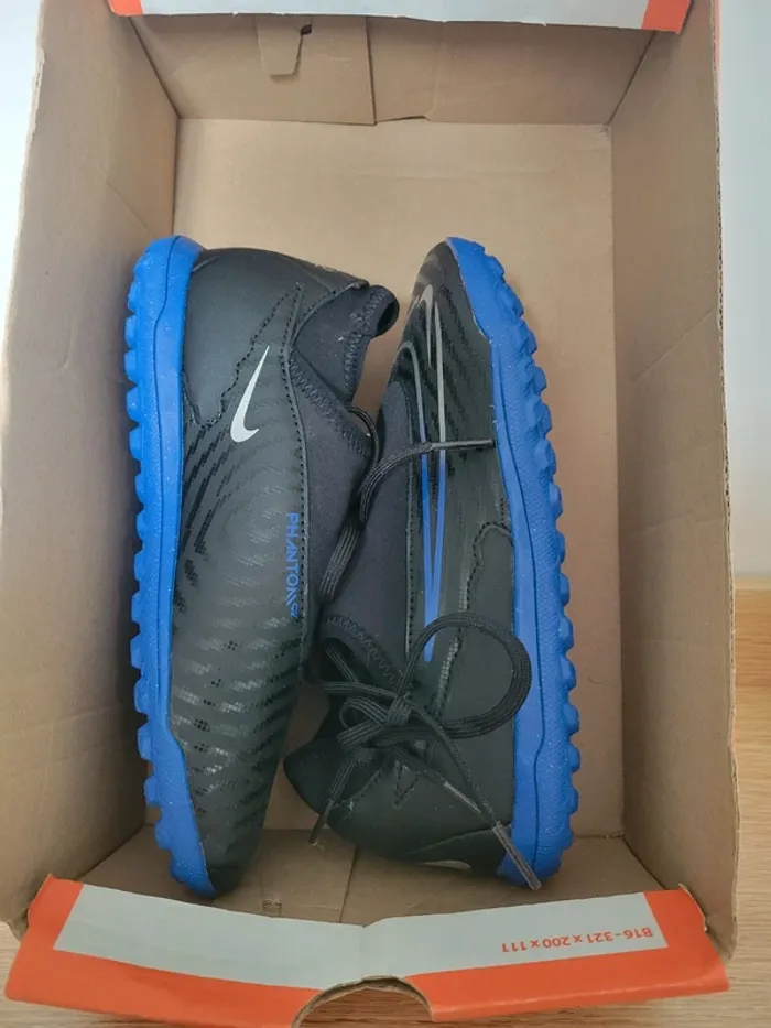 Nike Phantom T36 Terrain Synthétique 100% Authentique - photo numéro 14