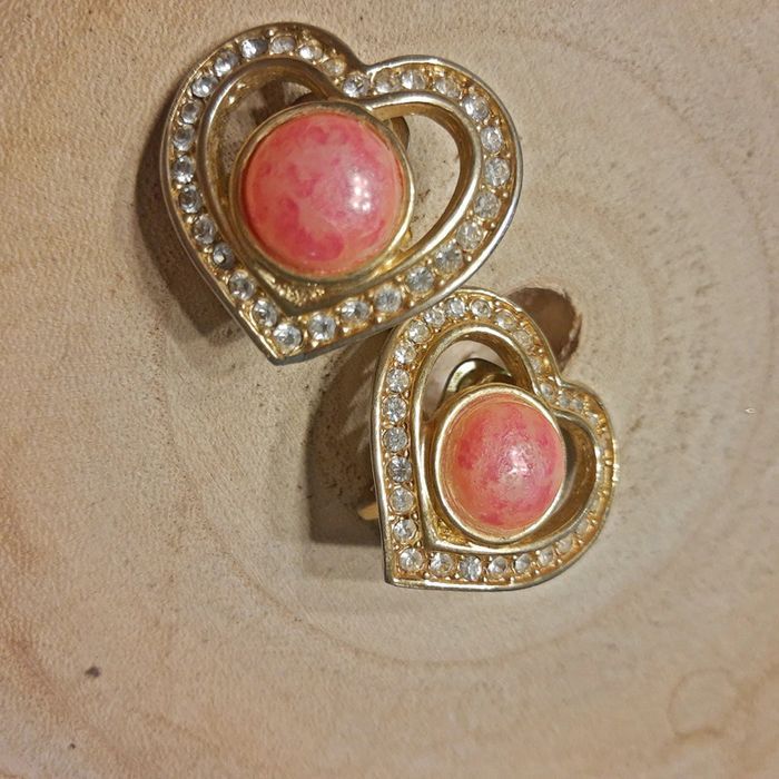 Boucles d'oreilles en cœur dorés vintages à pinces - photo numéro 7