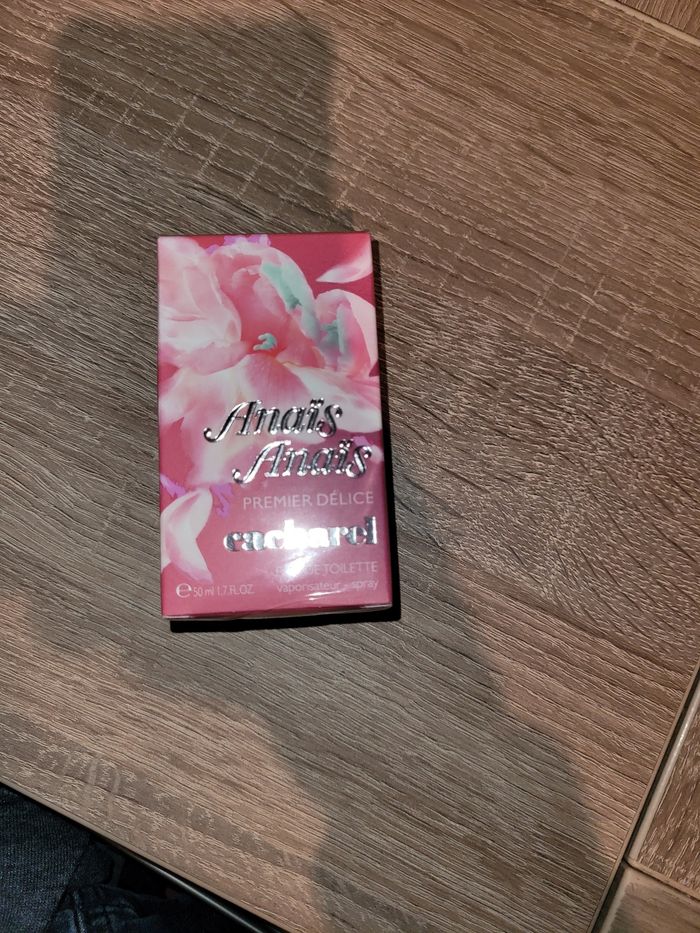 Anais anais parfum - photo numéro 2