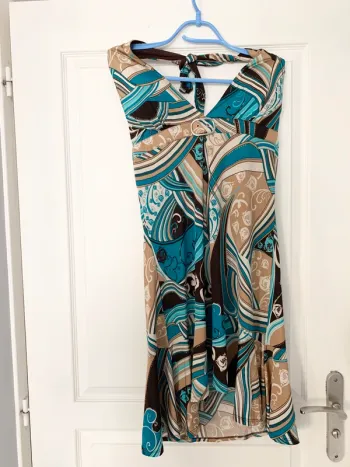 Robe très bon état La Halle