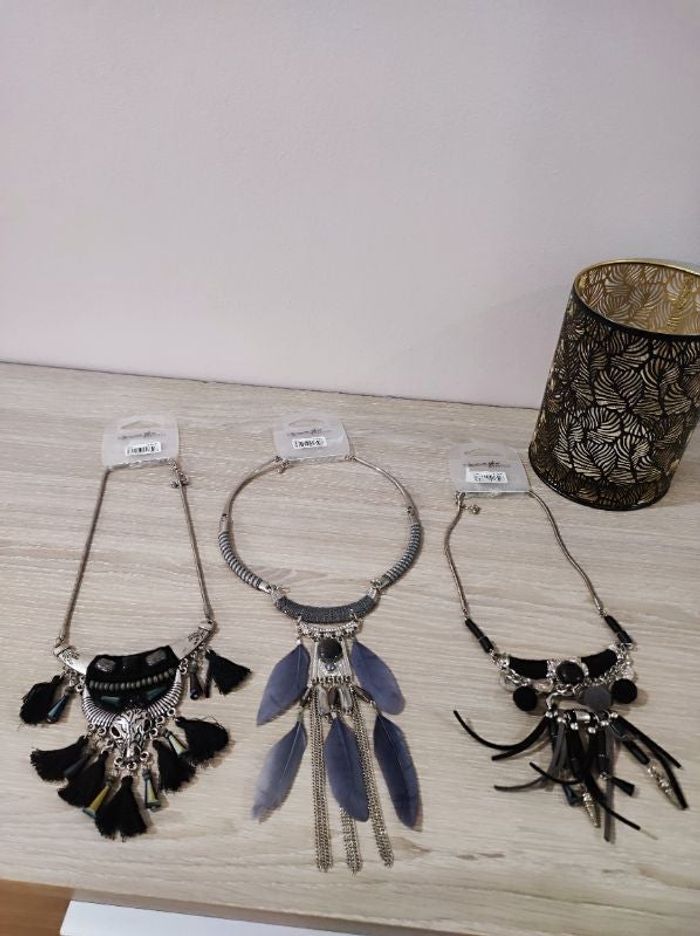 Lot de 3 colliers Giovanni Marco, NEUFS jamais portés!