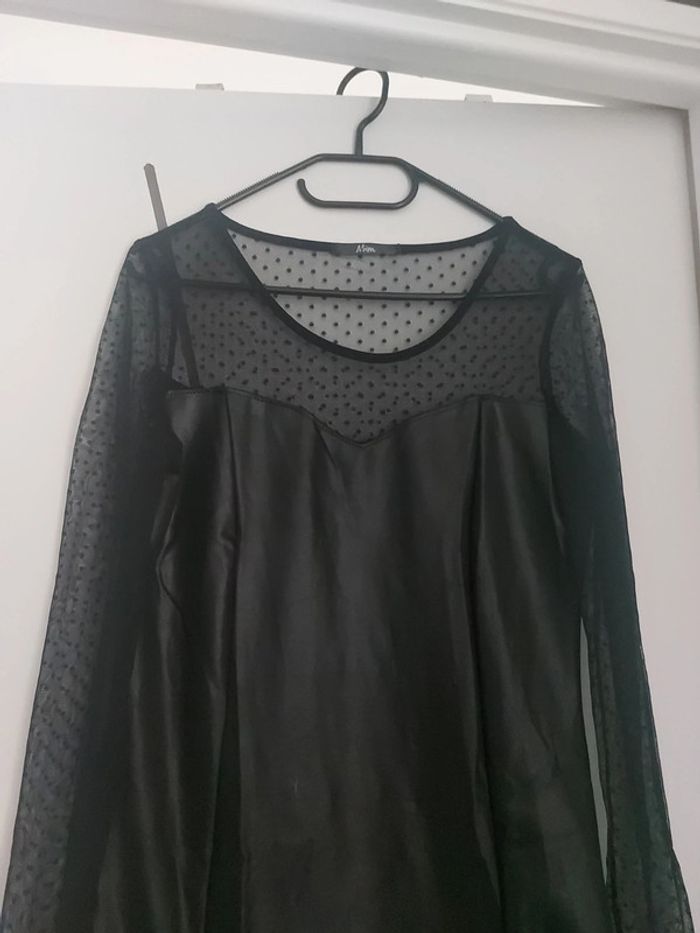 Robe femme taille 40 détail plumetis et type cuir - photo numéro 2
