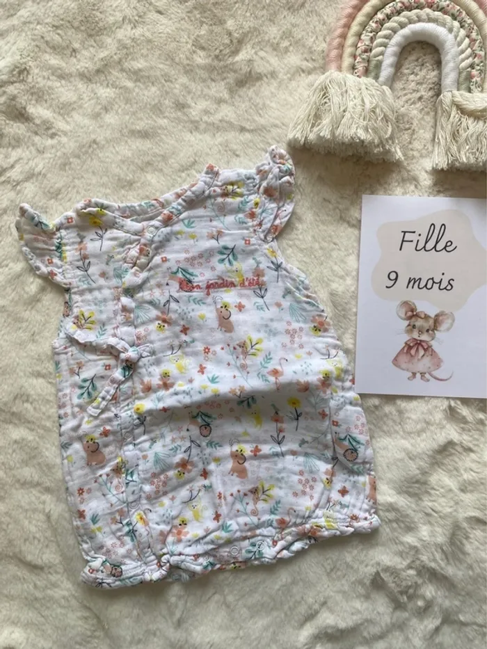 Barboteuse mot d’enfant