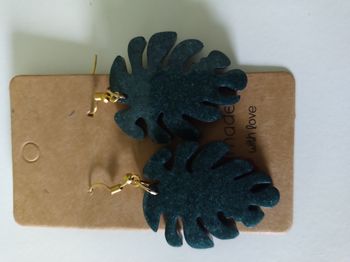 Boucles d'oreille vertes -fait maison