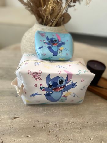 Ensemble trousse de toilette Stitch avec porte monnaie assortis