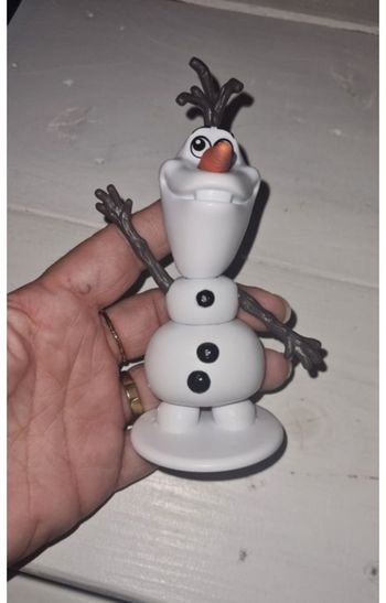 Olaf figurine