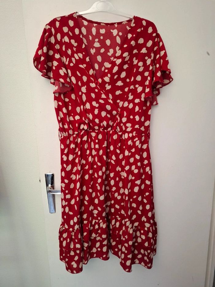 Robe rouge taille L