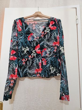 Magnifique blouse Guess fleurie taille M/L