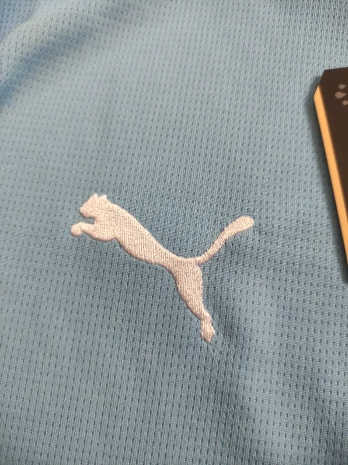 Maillot de foot Manchester City, Puma Authentique Officiel taille enfant 11/12 ans, Neuf - photo numéro 5