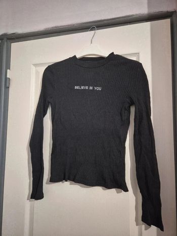 Pull noir