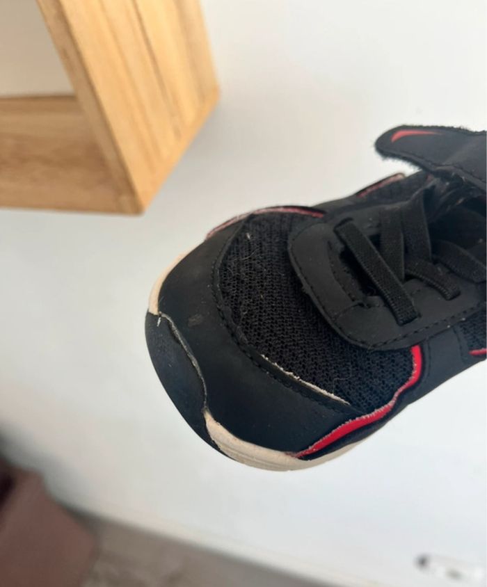 Baskets tex bon état taille 26 - photo numéro 8