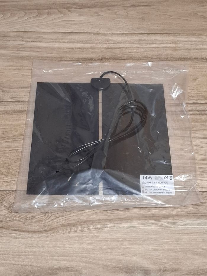 Tapis chauffant reptile vivarium terrarium 14w