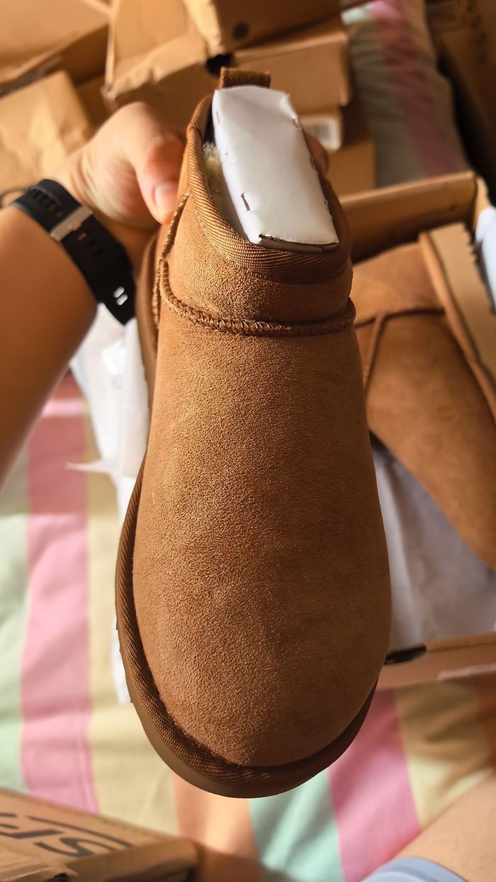 UGG CLASSIC ULTRA MINI 36 - photo numéro 3