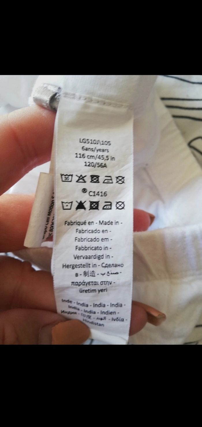 Lot 5 slips 6 ans marques diverses 1€5 - photo numéro 2