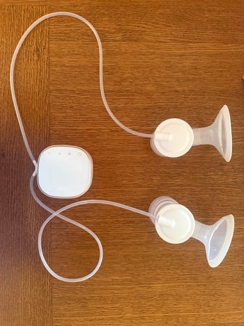 Tire lait avec sac de conservation de lait 