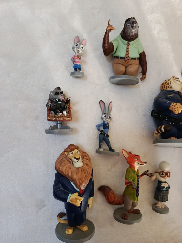 A saisir, pack de 10 figurines du film " zootopie " ( film Disney) ! - photo numéro 2