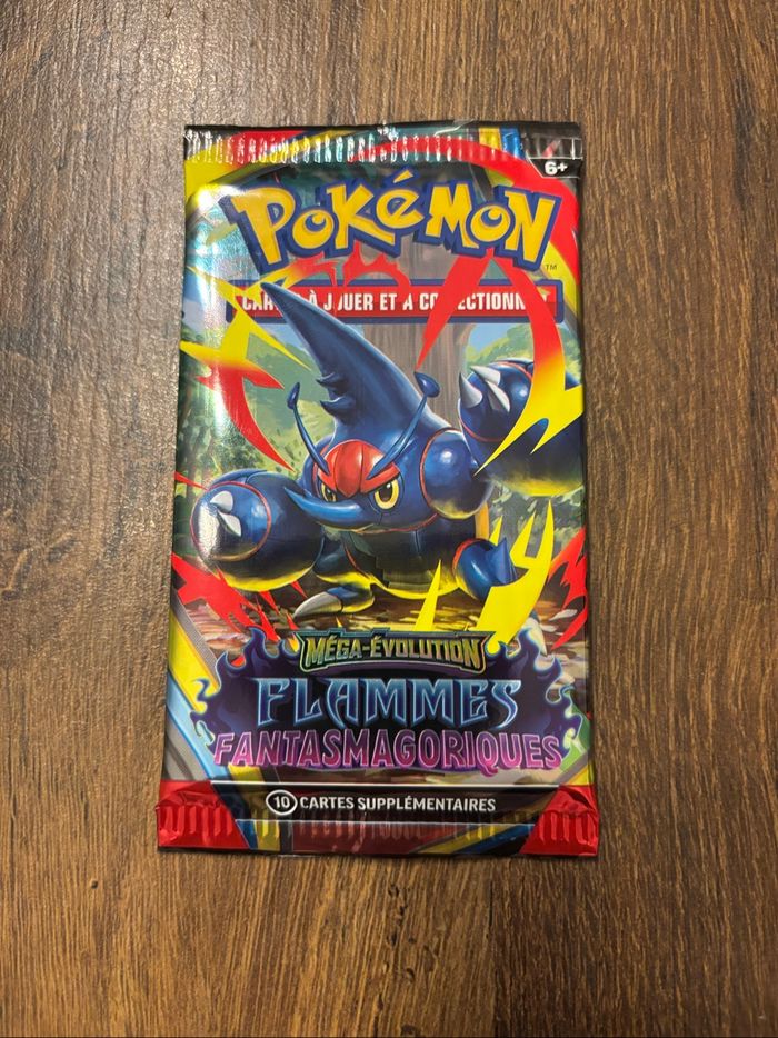 Booster Pokémon Flammes fantasmagoriques Reconditionné