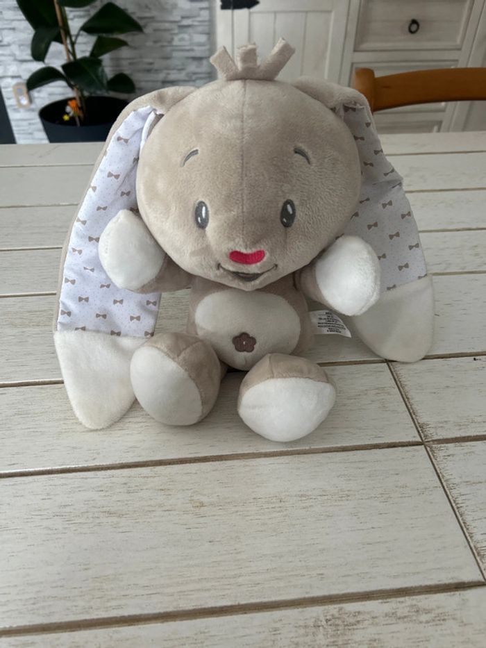 Peluche lapin doudou