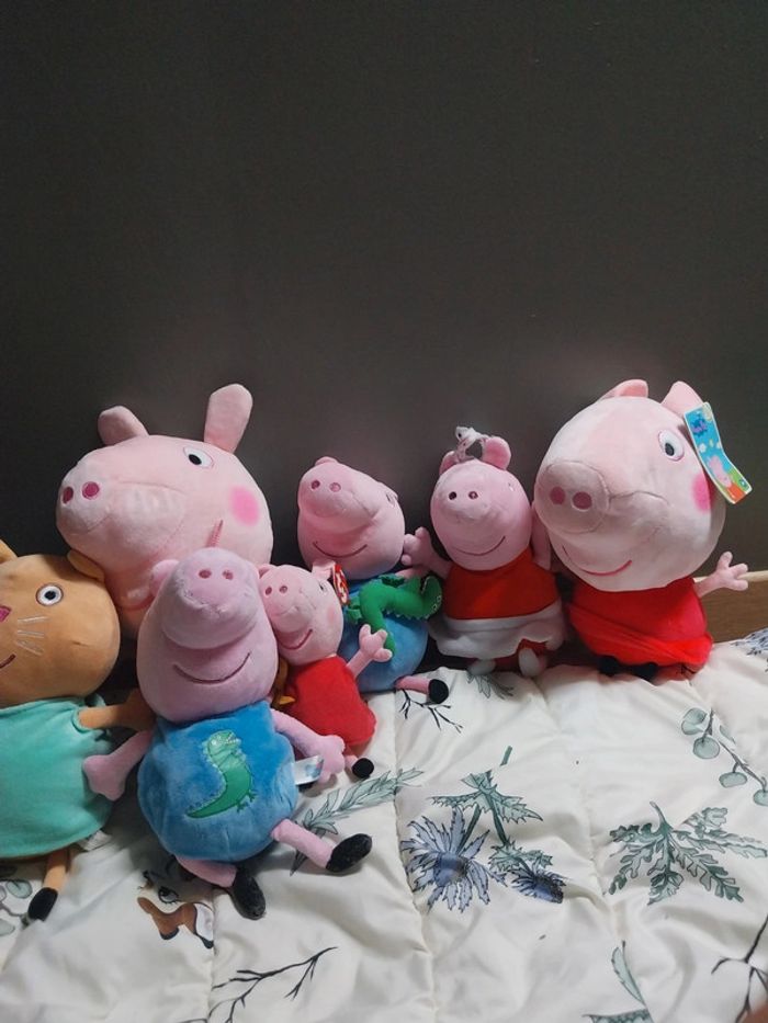 Lots de peluches Peppa Pig
