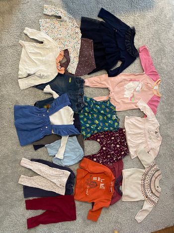 Lot de 20 habits taille 6mois, Différentes marques