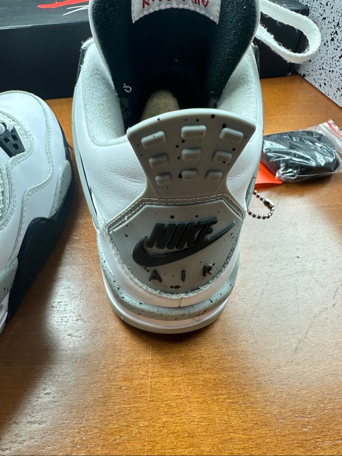 Jordan 4 black cément taille 38 - photo numéro 7