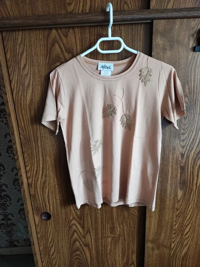 T shirt manche courte taille 38/40 - photo numéro 2