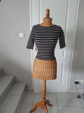 T-shirt blanc et noir jennyfer S vi