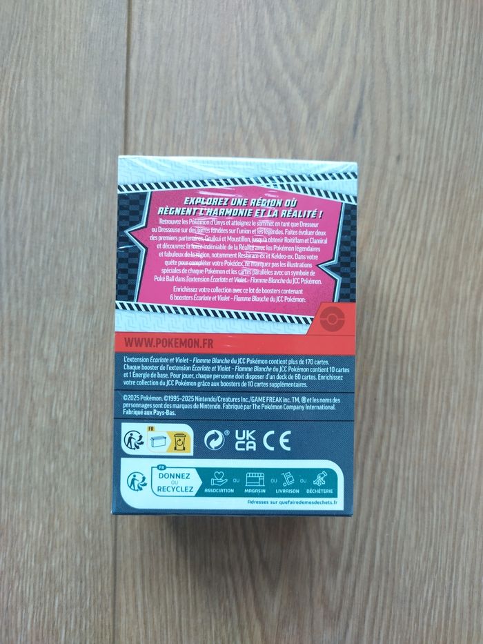 Lot Bundle Pokémon Ev10.5 Flamme blanche et Foudre noire - photo numéro 7