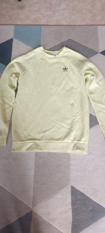 Sweat adidas neuf