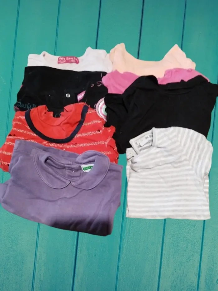 Lot de t-shirts - photo numéro 2