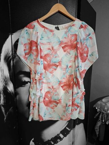 Tee-shirt froufrou côté