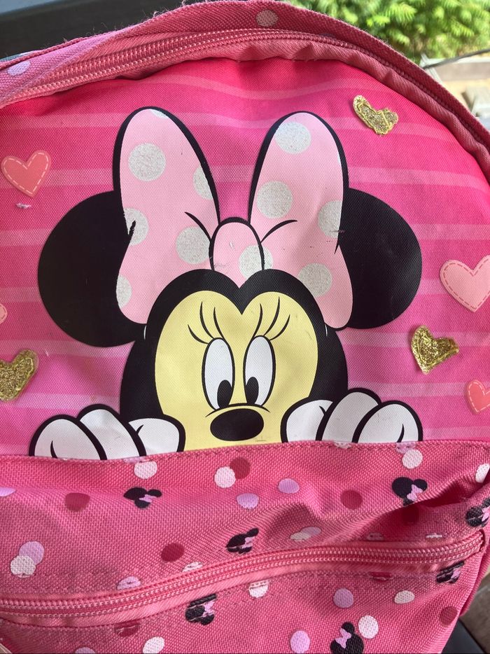 Sac à dos Minnie offert pour l’achat d’un lot - photo numéro 3