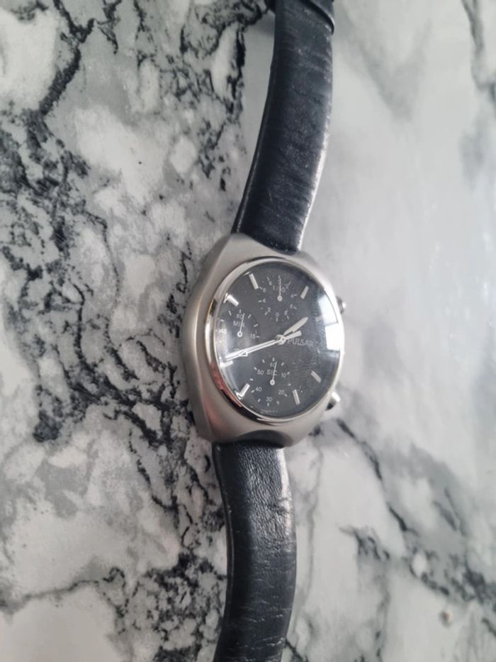 Montre en cuir et metal argenté Pulsar - photo numéro 5